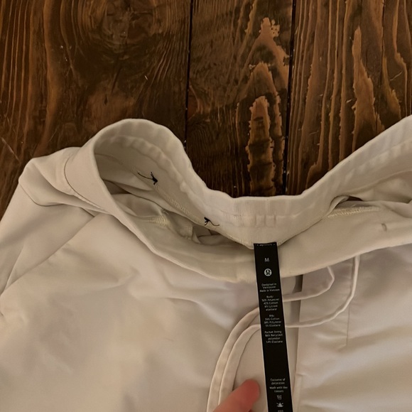 Lululemon men’s pants - Picture 2 of 2